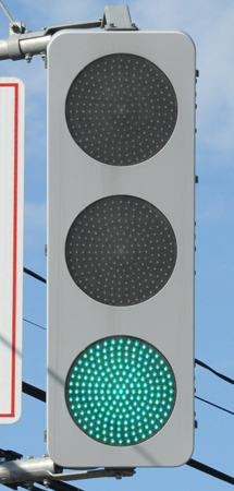 前橋市富士見町時沢の縦型信号機