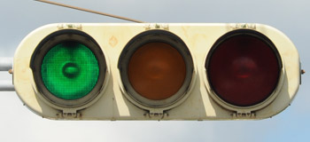 米子市義方町の横型信号機