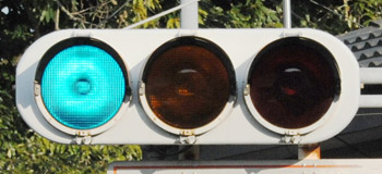 桐生市広沢町６丁目の横型信号機