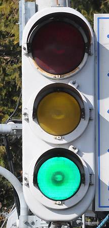 宇都宮市平松１丁目の縦型信号機