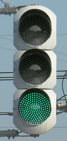 鹿沼市西茂呂１丁目の縦型信号機